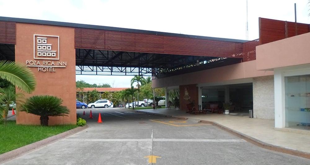 Hotel Poza Rica Inn Extérieur photo
