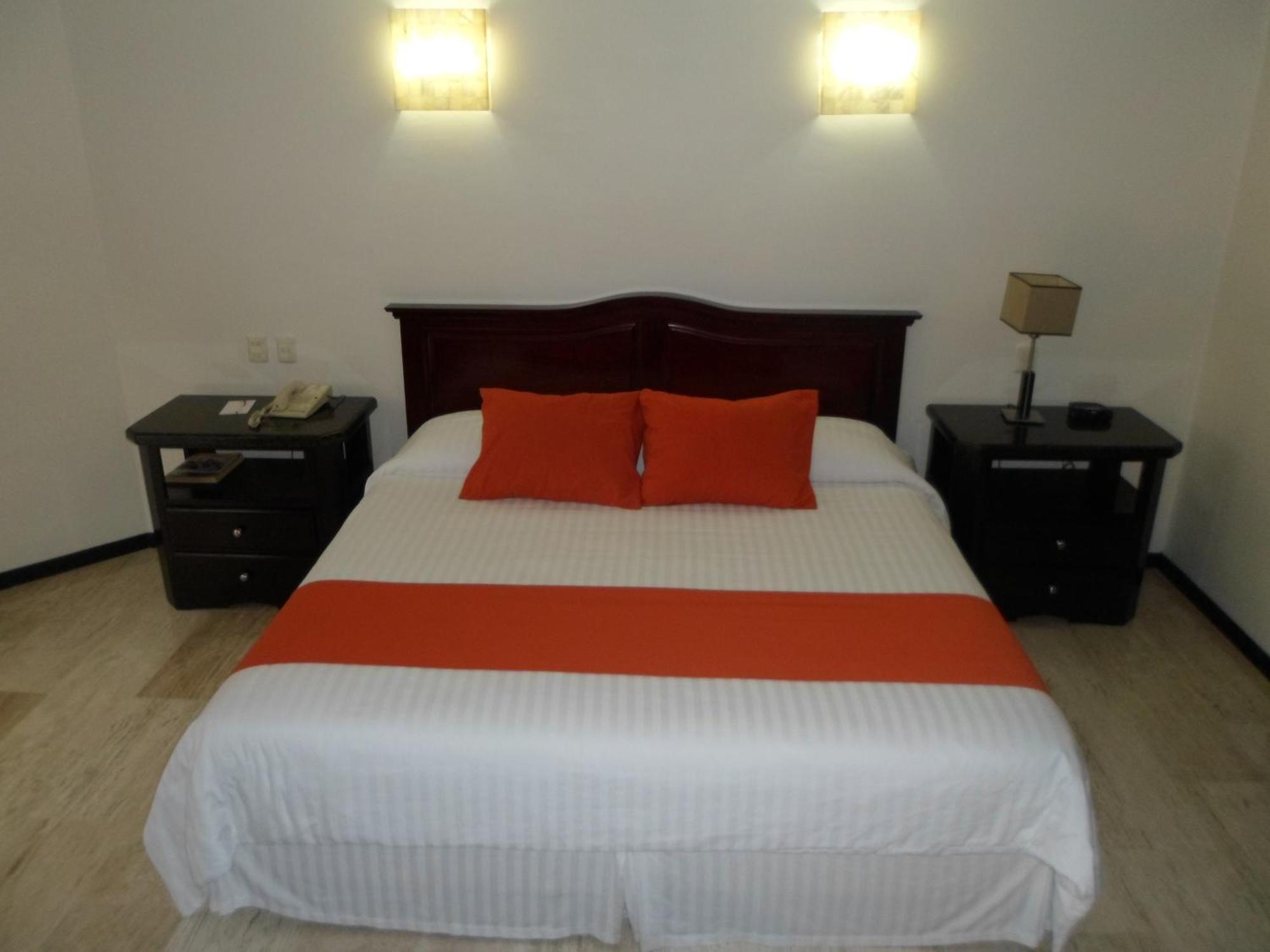 Hotel Poza Rica Inn Extérieur photo